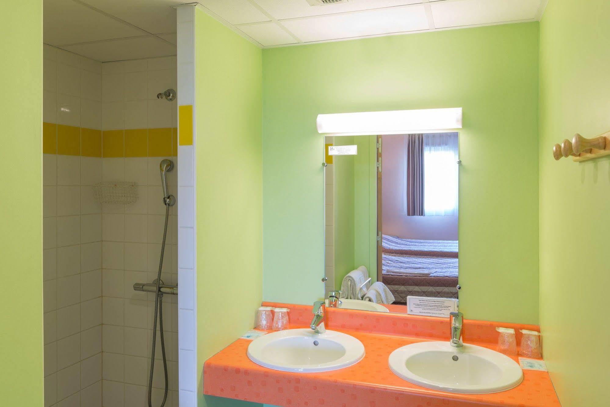 Pressoir Hotel Saint-Calais Exteriér fotografie
